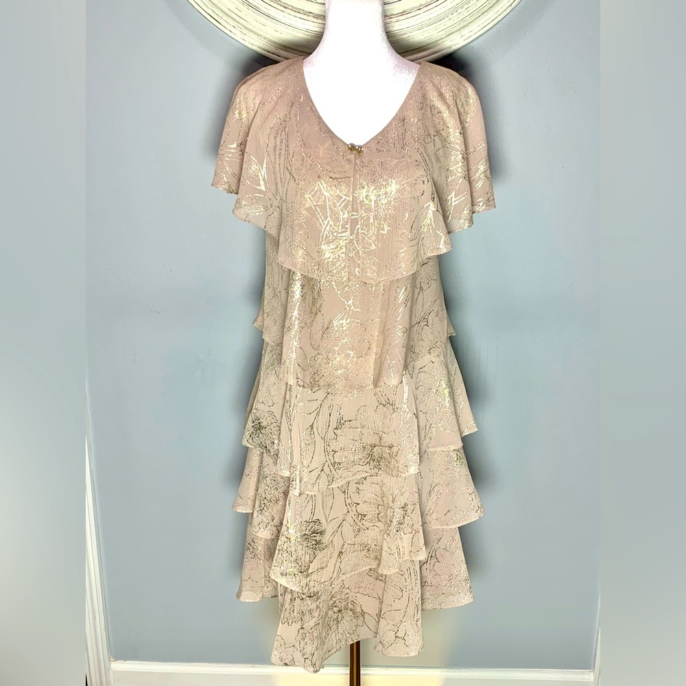 Shimmer Tiered Ruffle VNeck Embellishment Womens Shift Dress Sz 6 Flutter Sleeve